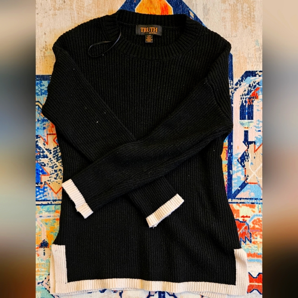 Sweater, small, color blocked cuffs and hem, black and white